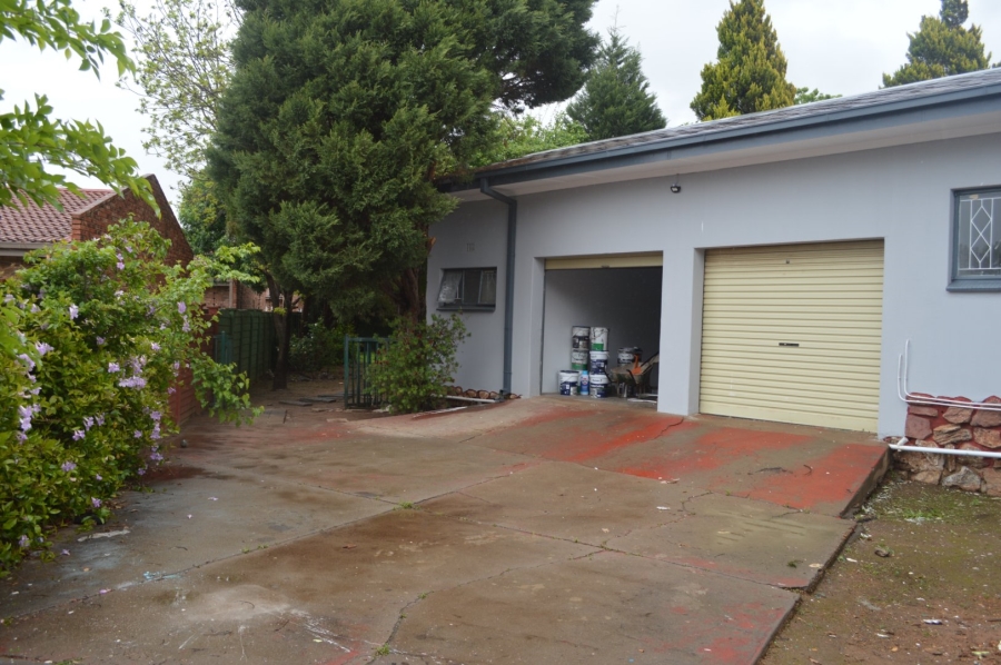 4 Bedroom Property for Sale in Wilkeville North West